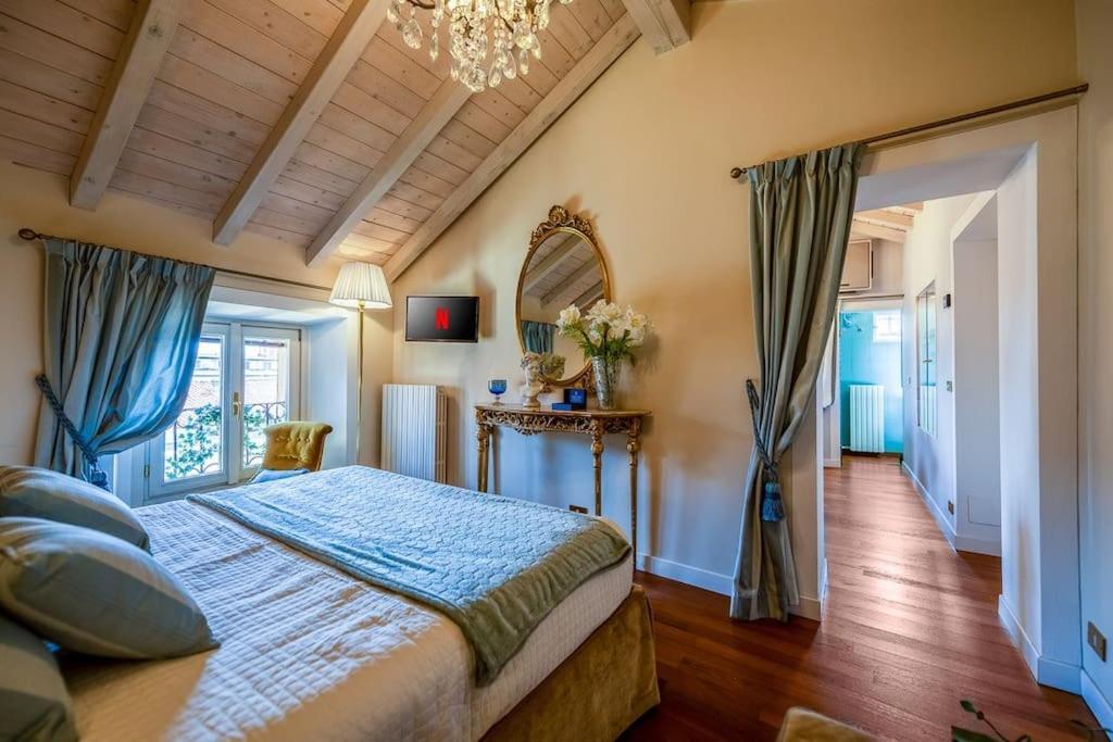 Duomo - Prestigious Penthouse With Panoramic View Appartement